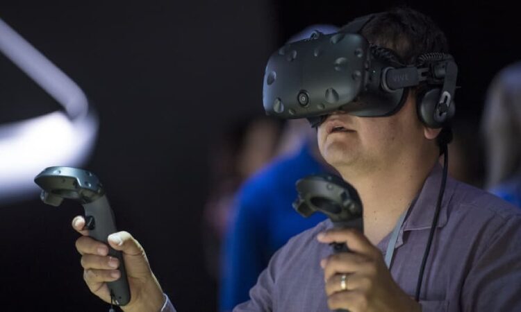 A similar idea might be used by Apple in order to get people to buy virtual reality headsets