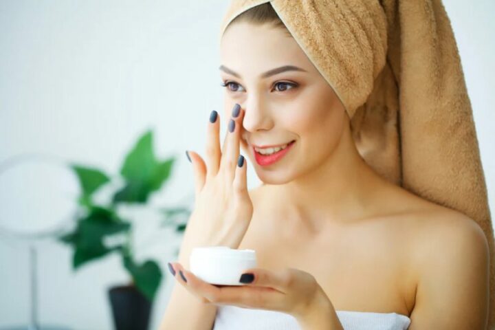 Monsoon Skin Care Tips: Keeping Your Skin Healthy and Glowing