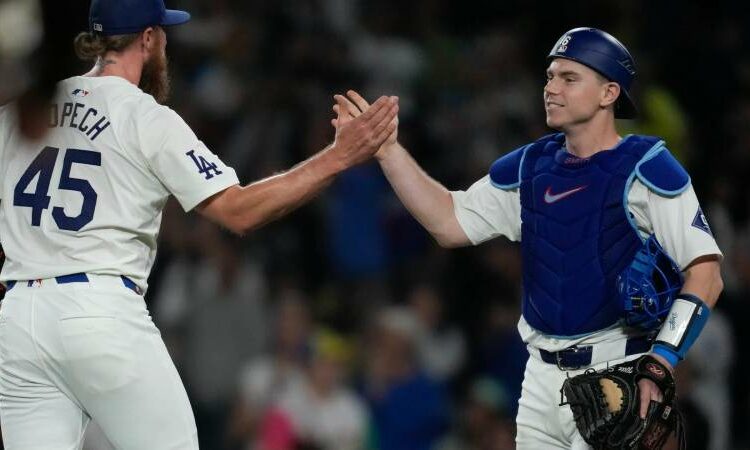 Dodgers Win 11th NL West Crown in 12 Years After 7-2 Victory Over Padres