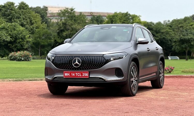 In an effort to boost morale, a Chennai-based company gives 28 cars to employees, including a Mercedes Benz