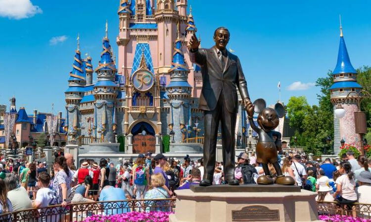 Disneyland Unveils Exclusive Holiday Ticket Offer for Disney+ Subscribers