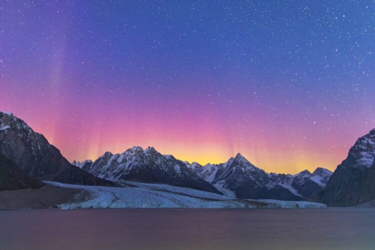 On New Year eve, there is a possibility that Northern Lights will appear in the United States