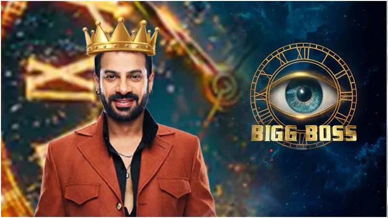 Karan Veer Mehra Becomes Bigg Boss 18 Champion Triumphs Over Vivian Dsena